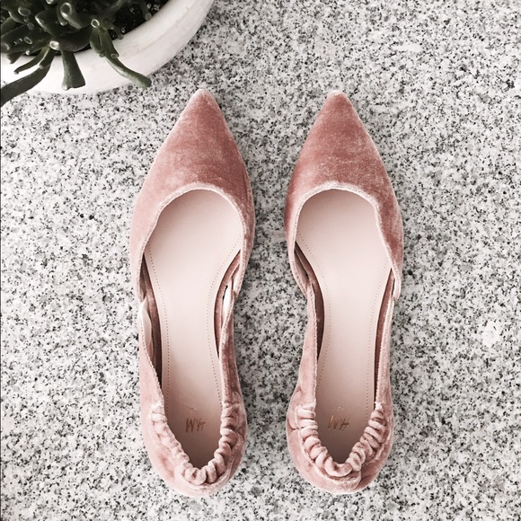 blush pointed toe flats